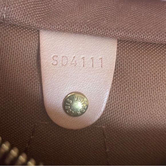 Louis Vuitton Speedy 30 Monogram handbag - Picture 8 of 9